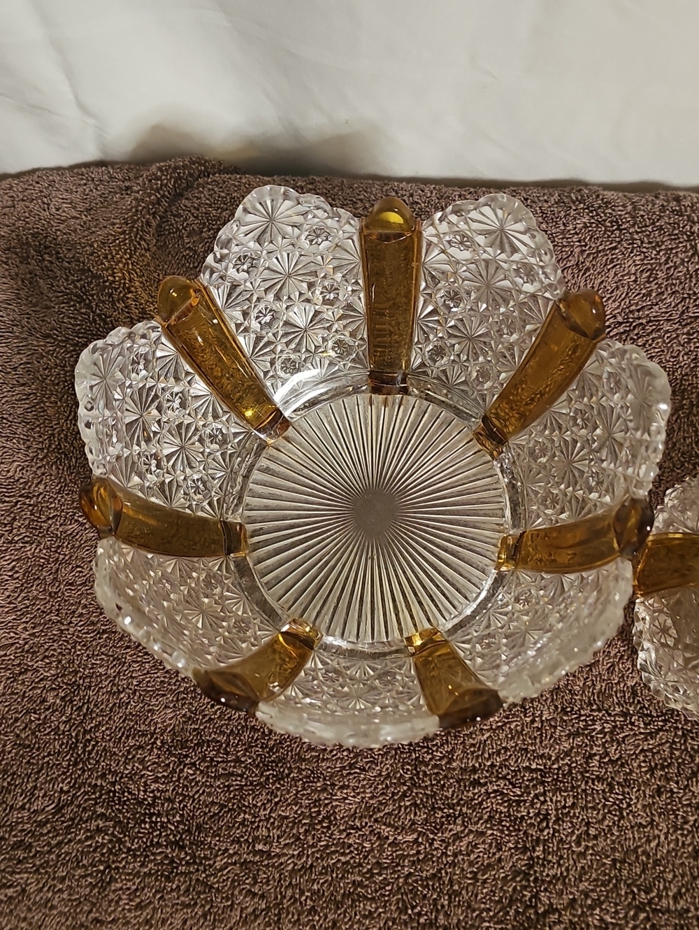 Amberette Daisy And Button - Picture 2 of 7